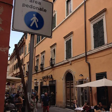 Ferienhaus Charming With Terrace By Spanish Steps Rom