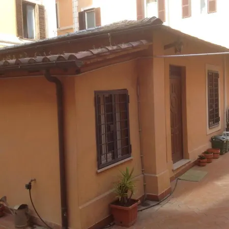 Charming With Terrace By Spanish Steps *