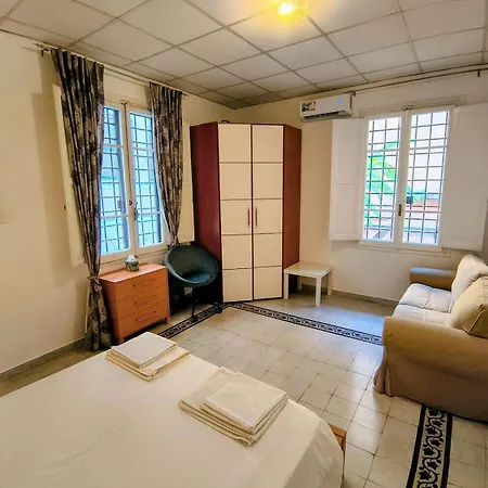 Ferienhaus Charming With Terrace By Spanish Steps *